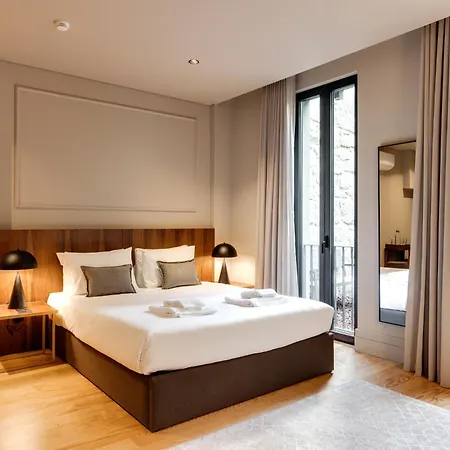 Avus M And By Da'home Apartman Porto