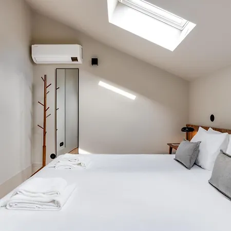 Avus M And By Da'home