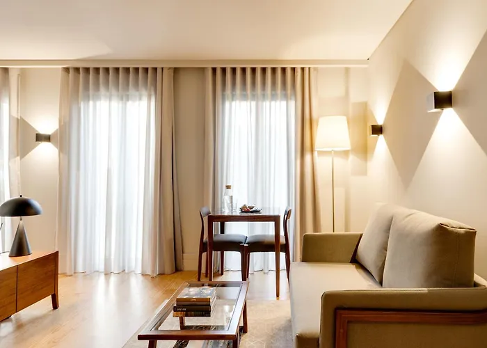 Avus M And By Da'home