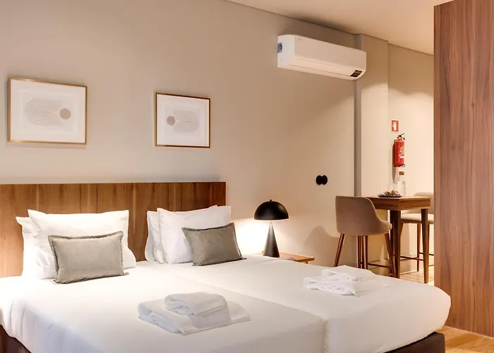 Avus M And By Da'home Lejlighed *