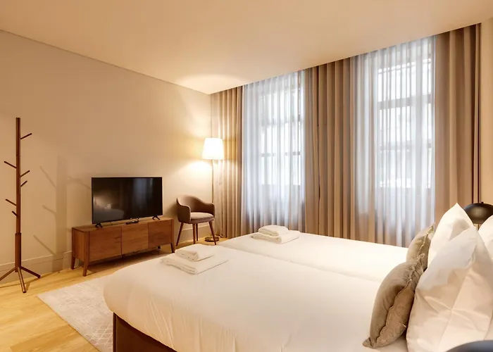 Avus M And By Da'home