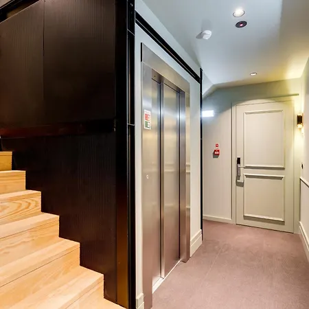 Apartment Avus M And By Da'home *