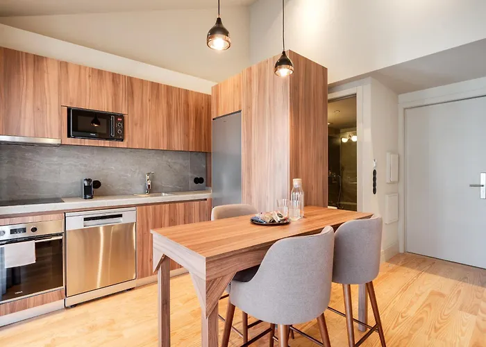 Avus M And By Da'home Appartement *