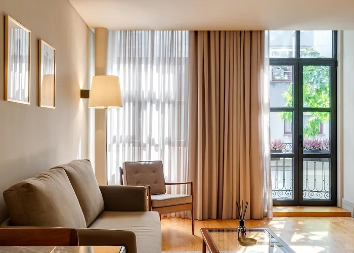 Avus M And By Da'home Appartement Oporto