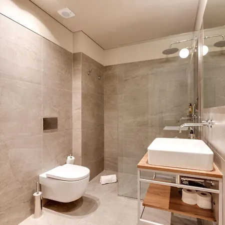 Avus M And By Da'home