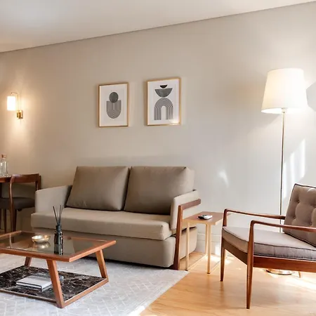 Avus M And By Da'home Apartment Porto