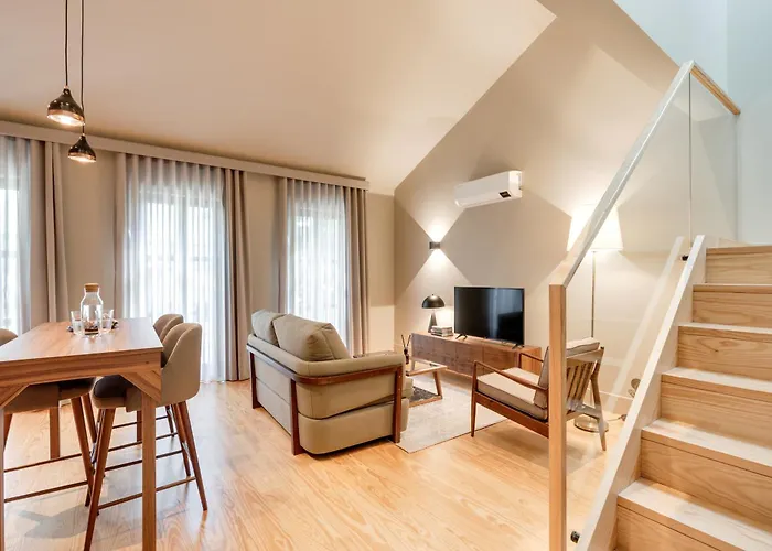 Apartment Avus M And By Da'home *