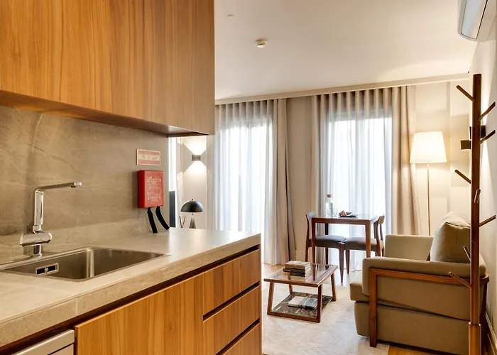 Avus M And By Da'home Apartment